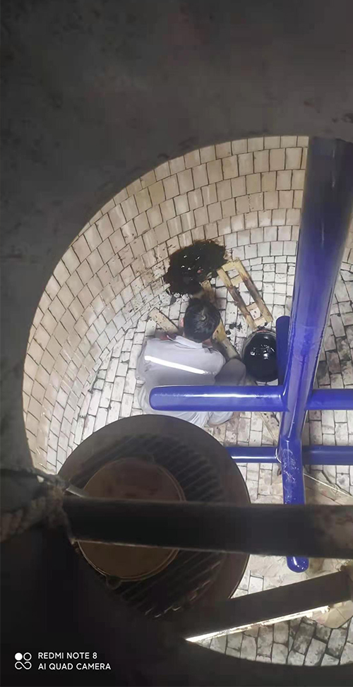 氨基磺酸裝置溶解鍋防腐施工 氨基磺酸裝置溶解鍋防腐施工